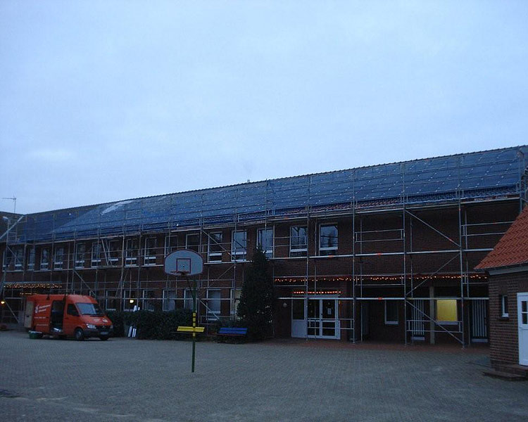 Photovoltaik auf dem Dach der Grundschule Menslage